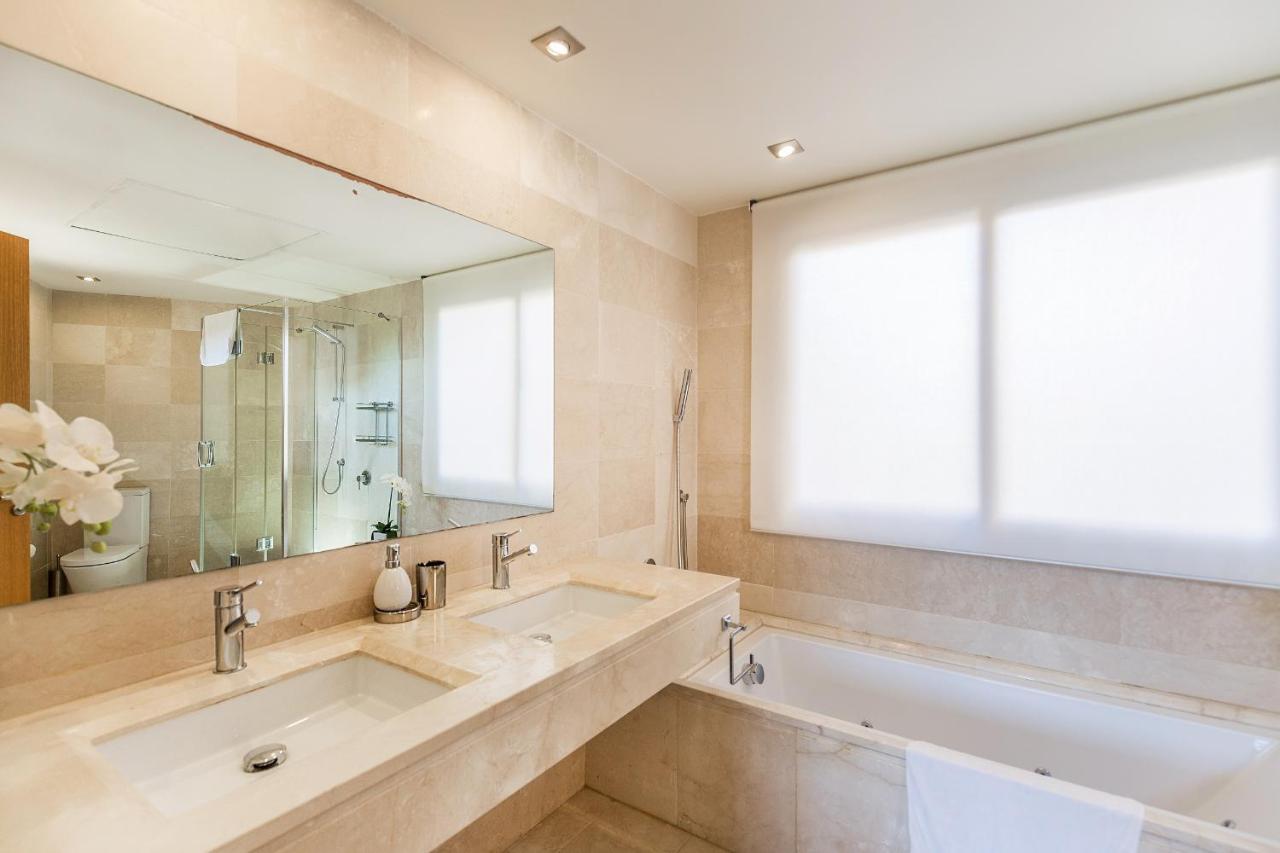 4 Bedroom Holiday Townhouse In Riviera Del Sol With Sea Views Sitio de Calahonda Exterior photo