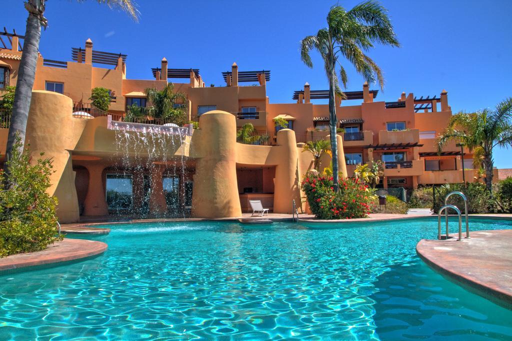 4 Bedroom Holiday Townhouse In Riviera Del Sol With Sea Views Sitio de Calahonda Exterior photo